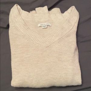 American eagle tan V-neck sweater